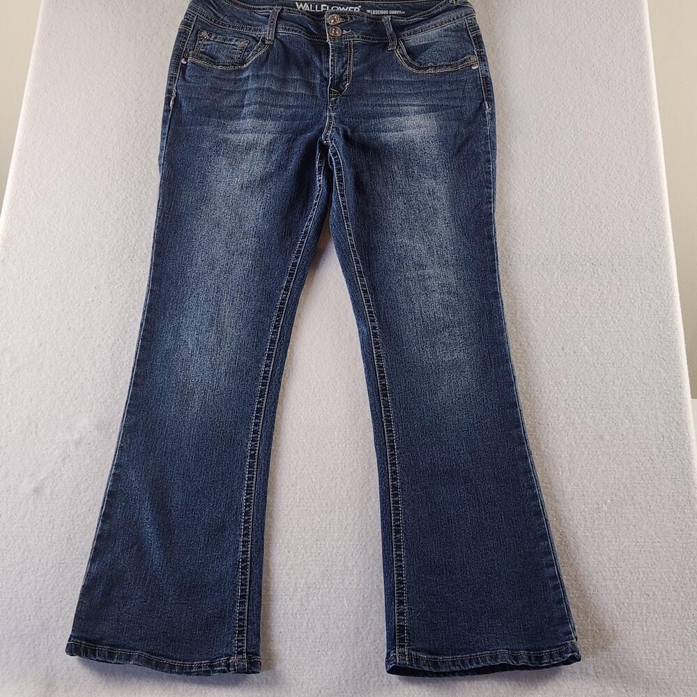 WallFlower Luscious Curvy Fit Women's Mid Rise Bootcut Medium Wash Blue 13 Short